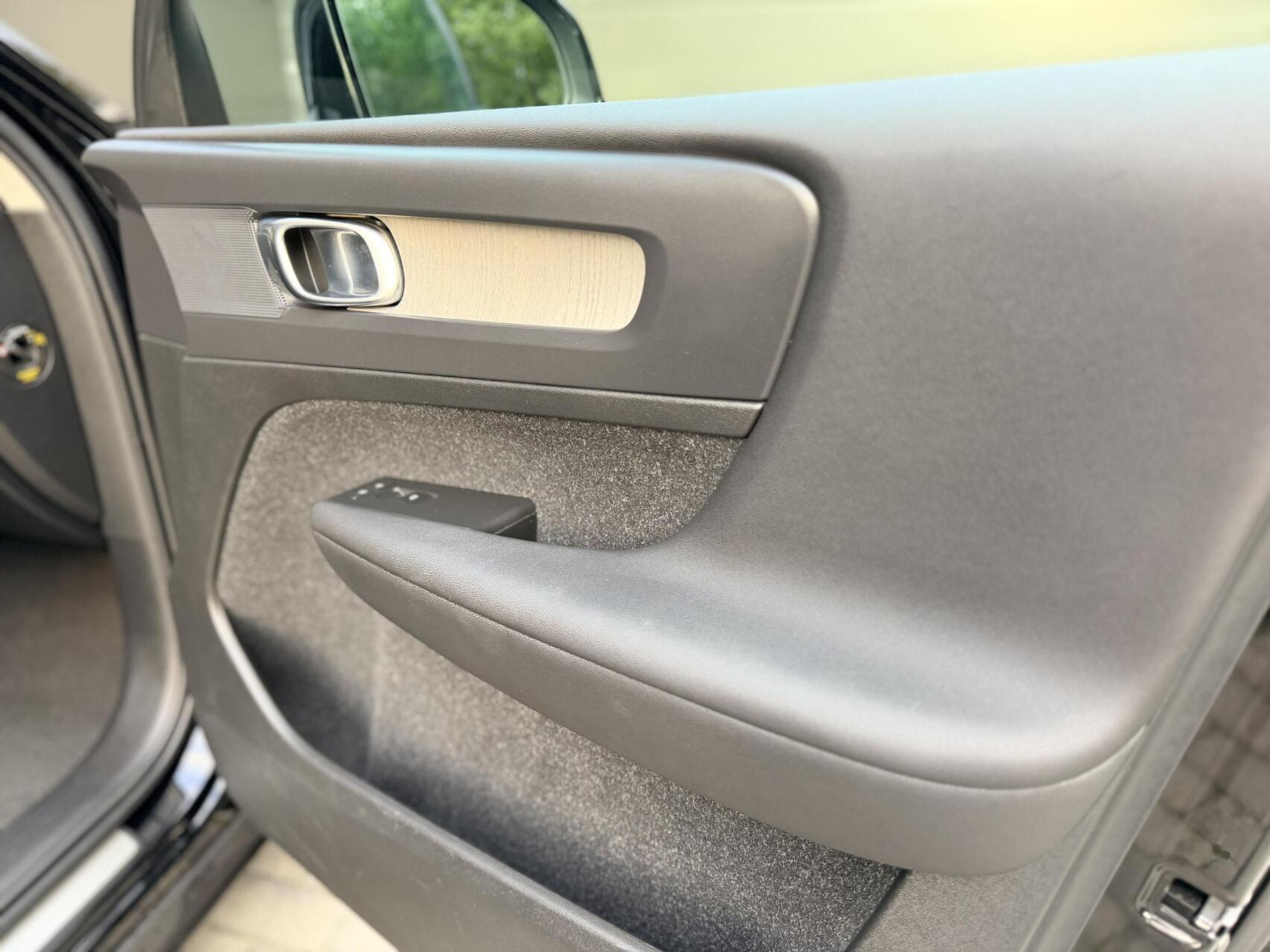 Volvo XC40 1.5 T5 Twin Engine Inscription Automaat | Leren bekleding | LED verlichting | Stoelverwarming | Getint glas | 19 inch lichtmetalen velgen | Apple CarPlay | Climate & cruise control | Parkeersensoren achter 48598809-49.jpg | Timcars.nl