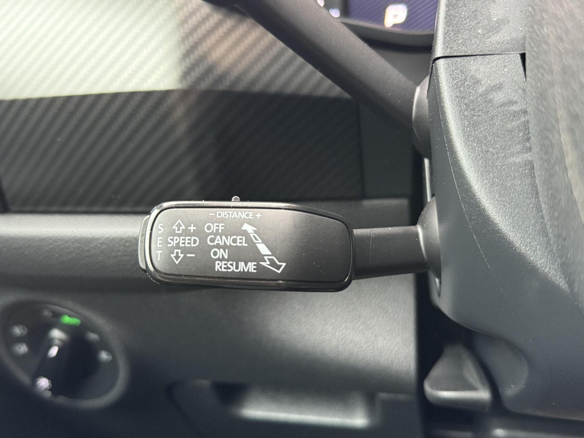 Škoda Kodiaq 1.5 TSI Sportline Automaat | Panoramadak | ACC adaptieve cruise control | 20 inch lichtmetalen velgen | Dodehoek detectie | LED koplampen | Canton HiFi | Keyless Entry&Start | Parkeersensoren voor en achter | Achteruitrijcamera 48650985-12.jpg | Timcars.nl