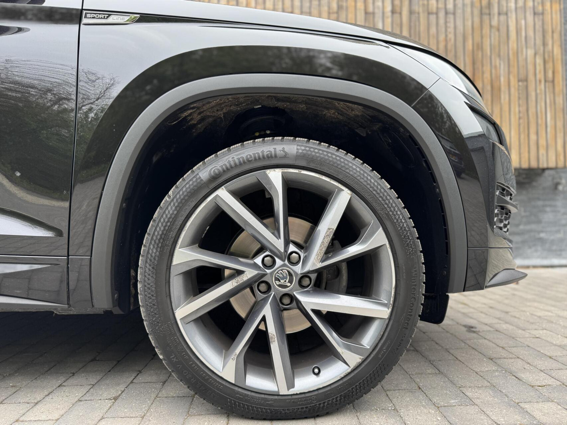 Škoda Kodiaq 1.5 TSI Sportline Automaat | Panoramadak | ACC adaptieve cruise control | 20 inch lichtmetalen velgen | Dodehoek detectie | LED koplampen | Canton HiFi | Keyless Entry&Start | Parkeersensoren voor en achter | Achteruitrijcamera 48650985-44.jpg | Timcars.nl