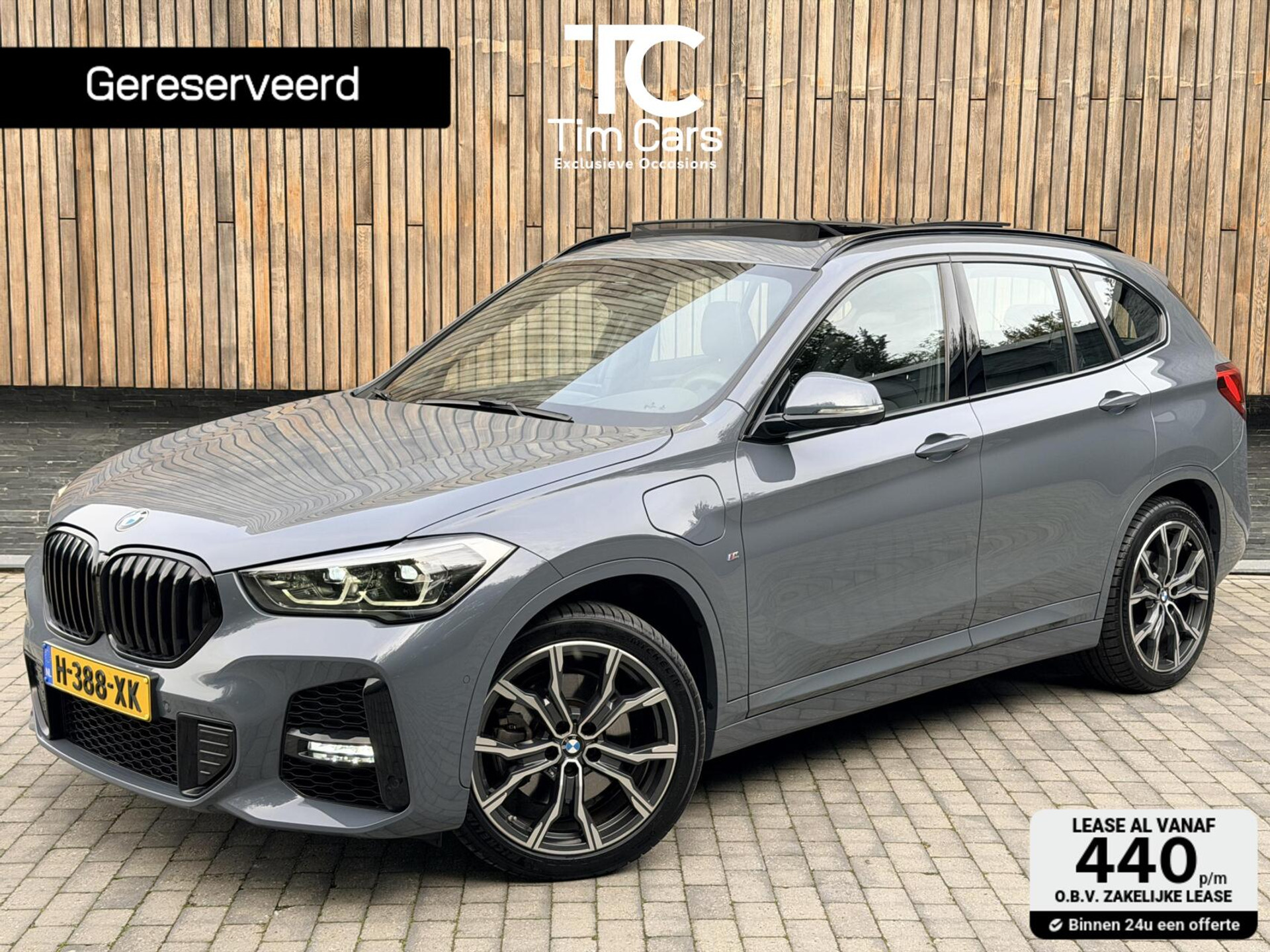 BMW X1 xDrive25e M-sport Automaat | Panoramadak | Leren bekleding | LED verlichting | Stoel en Stuurwielverwarming | Trekhaak afneembaar | Head-up display | Elektrisch verstelbare stoelen | Harman/kardon HiFi | Achteruitrijcamera 48859563-0.jpg | Timcars.nl