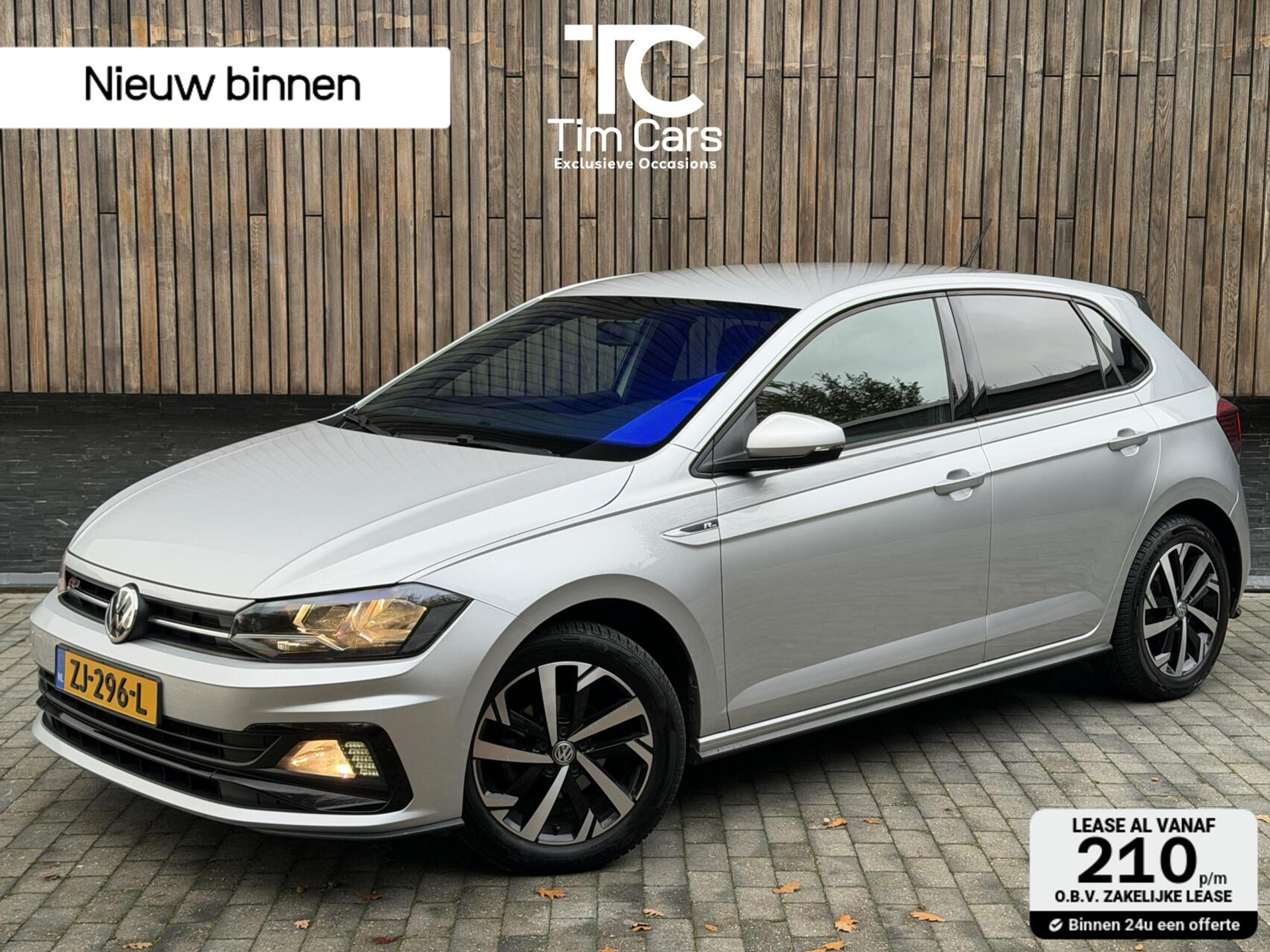 Volkswagen Polo 1.0 TSI R-line | Half leer | Sportstoelen | Airconditioning | Adaptieve cruise control | Trekhaak | Getint glas | Apple CarPlay | Zwarte hemelbekleding | Cameleon voorraam 49182759-0.jpg | Timcars.nl