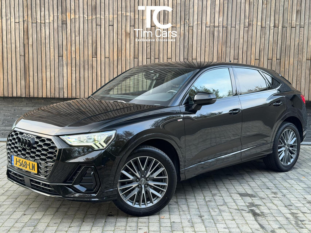 Audi Q3 35 TFSI S edition Automaat | Zwart optiek | Navigatiesysteem | Half-leer | Getint glas | Cruise & climate control | Lane assist | 19 inch velgen | LED verlichting | Elektrisch bedienbare achterklep | Parkeersensoren achter 49254680-0.jpg | Timcars.nl