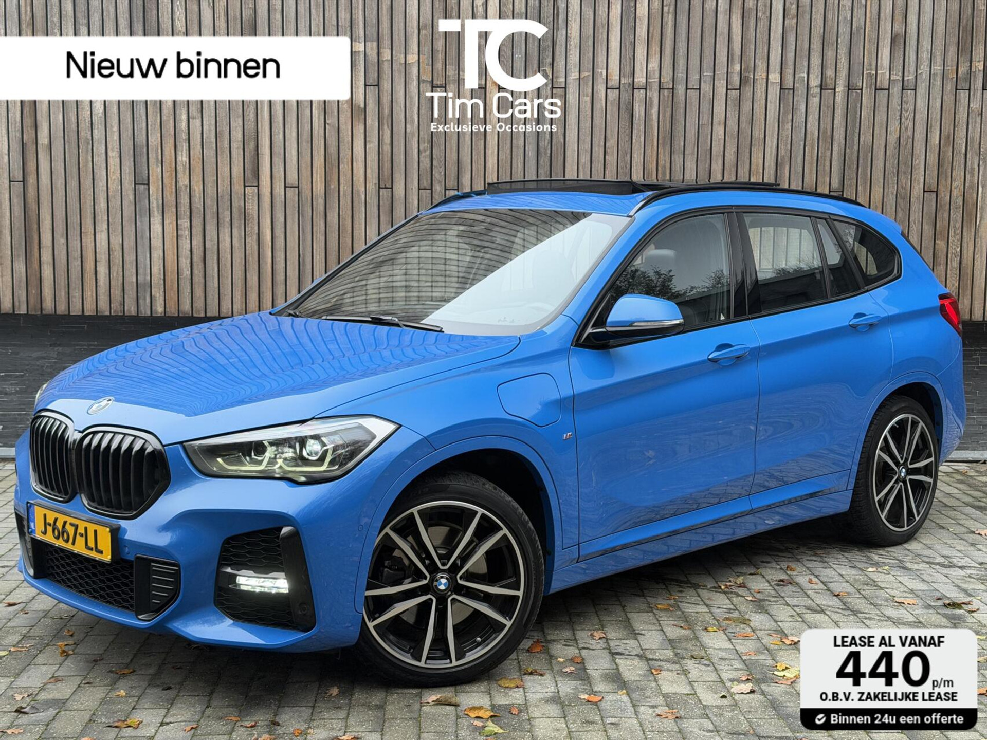 BMW X1 xDrive25e M-sport Automaat | Panoramadak | Leren bekleding | Stoelverwarming | LED verlichting | Climate & cruise control | Misano Blauw metallic | Harman/Kardon HiFi | Parkeersensoren voor en achter | Achteruitrijcamera 49544734-0.jpg | Timcars.nl