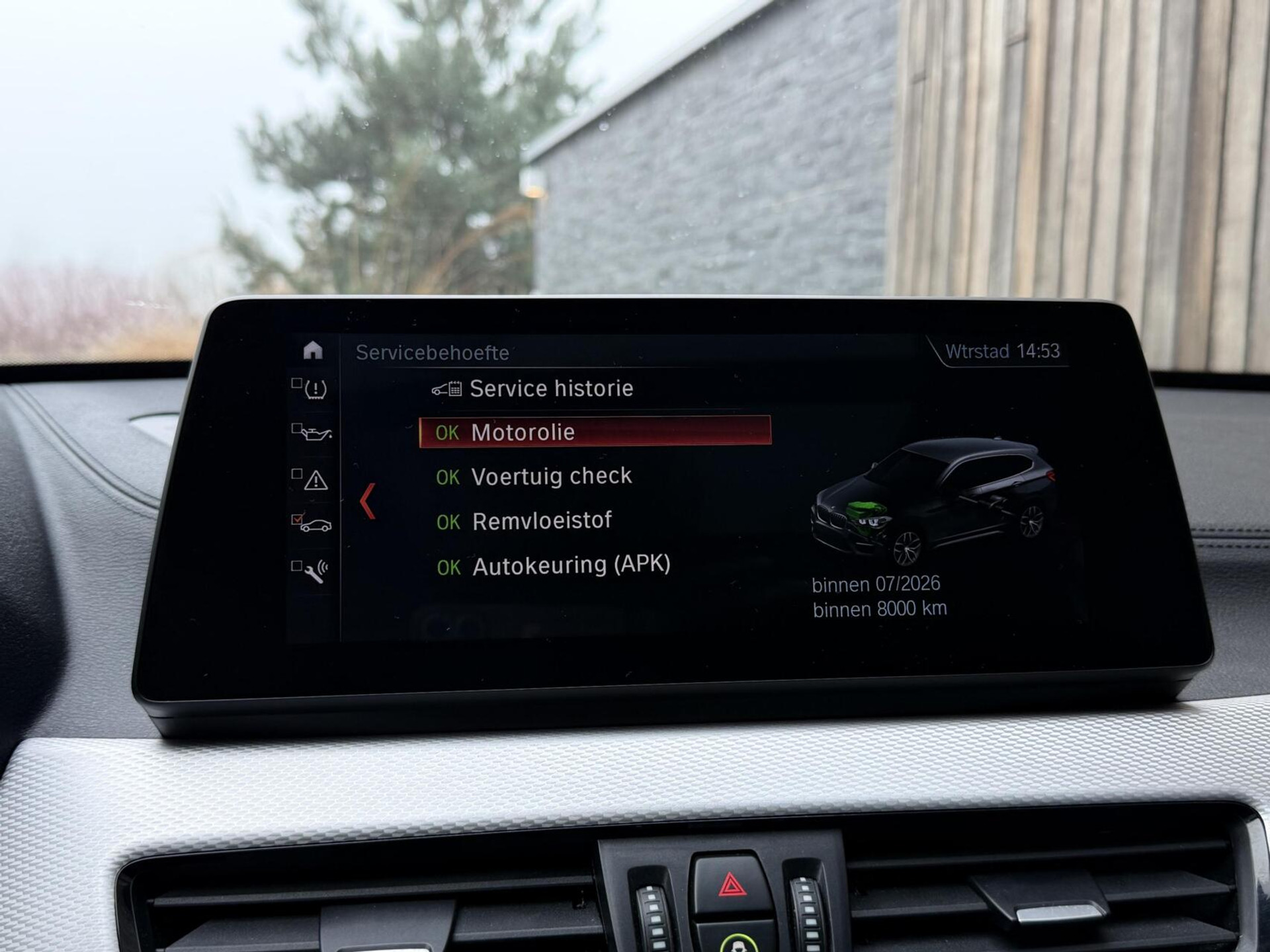 BMW X1 xDrive25e M-sport Automaat | Panoramadak | Leren bekleding | Stoelverwarming | LED verlichting | Climate & cruise control | Misano Blauw metallic | Harman/Kardon HiFi | Parkeersensoren voor en achter | Achteruitrijcamera 49544734-28.jpg | Timcars.nl