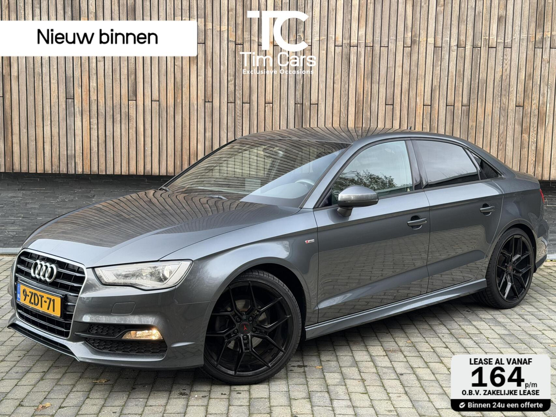 Audi A3 Limousine 1.4 TFSI CoD Pro Line S Handgeschakeld | Bi-Xenon verlichting | Getint glas | Cruise & climate control | Yanar Performance velgen | Lederen/stof bekleding | Parkeersensoren achter 49718839-0.jpg | Timcars.nl