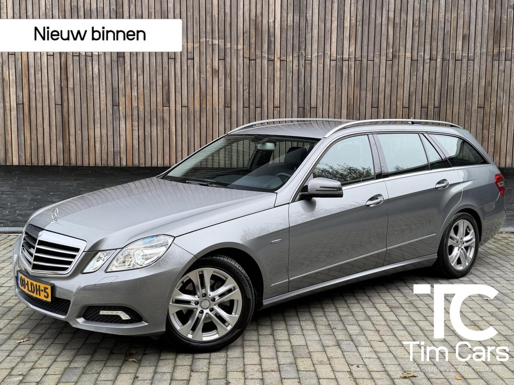 Mercedes-Benz E-Klasse Estate 200 CGI Avantgarde Automaat | Unieke kilometerstand 90.163 NAP! | Half/leer | Bi-Xenon verlichting | Climate & cruise control Tempomat | Elektrisch bedienbare achterklep | Parkeersensoren voor en achter 49722759-0.jpg | Timcars.nl