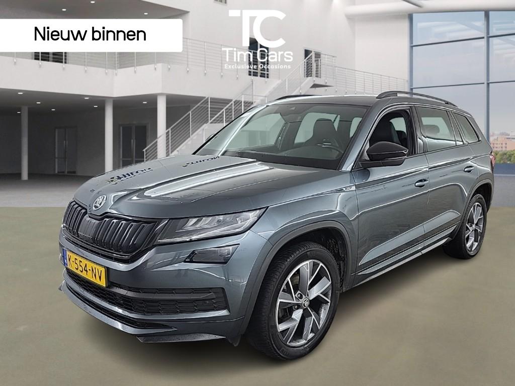 Škoda Kodiaq 1.5 TSI Sportline Automaat | Panoramadak | Trekhaak | LED verlichting | Elektrisch bedienbare achterklep | Panoramadak | Voorstoelen en stuurverwarming | Apple CarPlay | Achteruitrijcamera 50445147-0.jpg | Timcars.nl