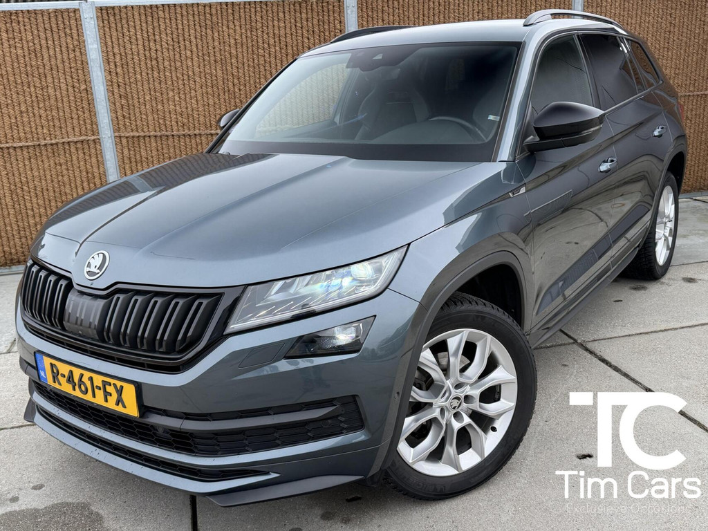 Škoda Kodiaq 1.5 TSI 4x4 Sportline Automaat | Trekhaak uitklapbaar | Grootscherm navigatiesysteem | LED verlichting | Canton HiFi | Sfeerverlichting | Elektrisch verstelbare voorstoelen | 360° camera | Parkeersensoren voor en achter 50502261-0.jpg | Timcars.nl