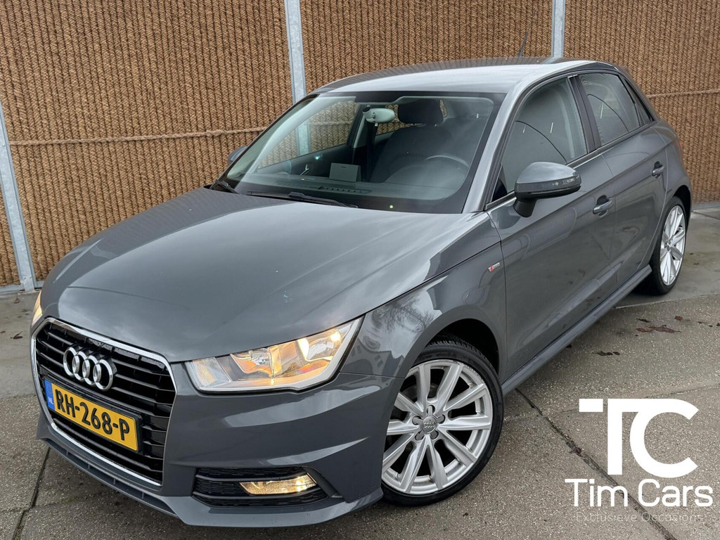 Audi A1 Sportback 1.0 TFSI Adrenalin Handgeschakeld | S-line exterieur | Airconditioning | Cruise control | Navigatie voorbereiding | Nanogrijs metallic | Zwart dak | Multifunctioneel stuurwiel | Nette auto! 51415385-0.jpg | Timcars.nl