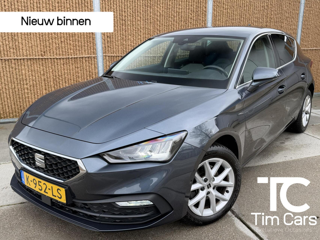 SEAT Leon 1.0 TSI Style Launch Edition | Groot scherm navi | Achteruitrijcamera | Apple CarPlay | LED verlichting | Cruise control adaptief | Climate control | DAB ontvanger | Parkeersensoren voor en achter 52126531-0.jpg | Timcars.nl