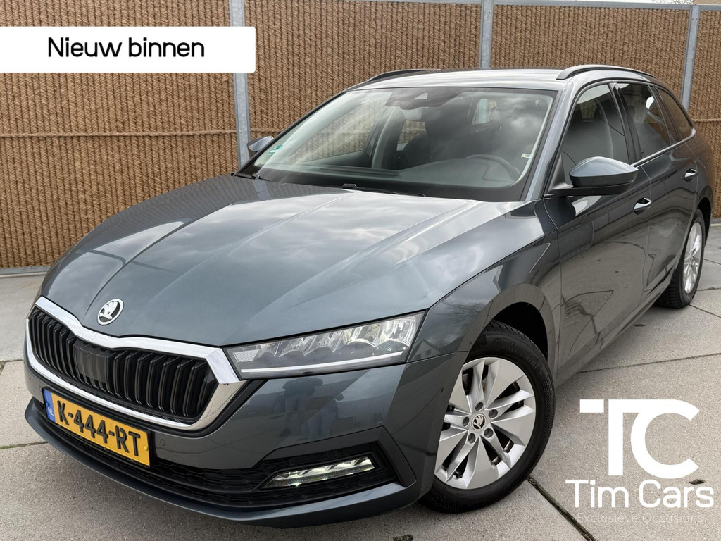 Škoda Octavia Combi 1.0 TSI Business Edition Trekhaak afneembaar | Elektrisch bedienbare achterklep | LED verlichting | Climate & cruise control | Navigatiesysteem | Apple CarPlay/Android Auto | Parkeersensoren voor en achter 52520527-0.jpg | Timcars.nl