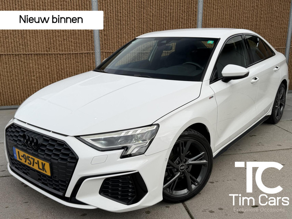 Audi A3 Limousine 30 TFSI S edition Automaat | Stoelverwarming | Inpakeerhulp | Cruise & climate control | Elektrisch inklapbare spiegels | Digitale cockpit | LED verlichting | DAB ontvangst | Parkeersensoren voor en achter 52623704-0.jpg | Timcars.nl