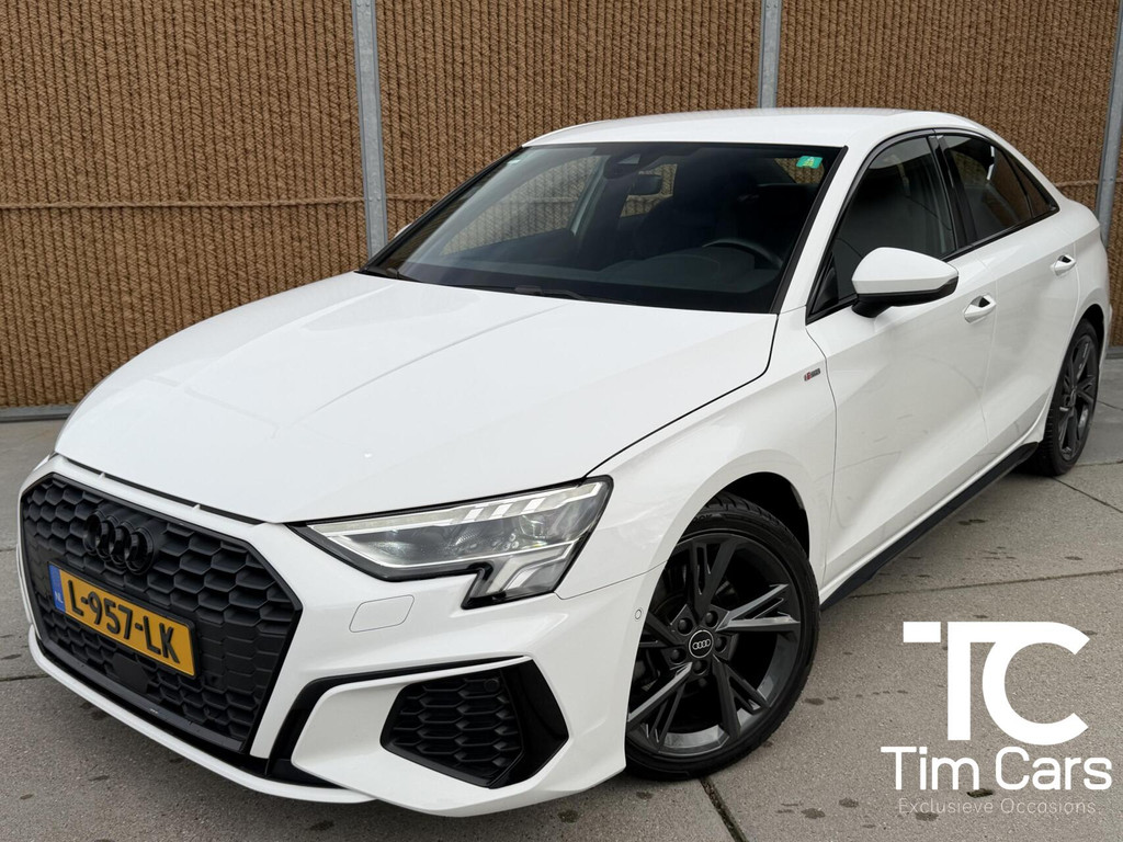 Audi A3 Limousine 30 TFSI S edition Automaat | Stoelverwarming | Inpakeerhulp | Cruise & climate control | Elektrisch inklapbare spiegels | Digitale cockpit | LED verlichting | DAB ontvangst | Parkeersensoren voor en achter 52623704-0.jpg | Timcars.nl