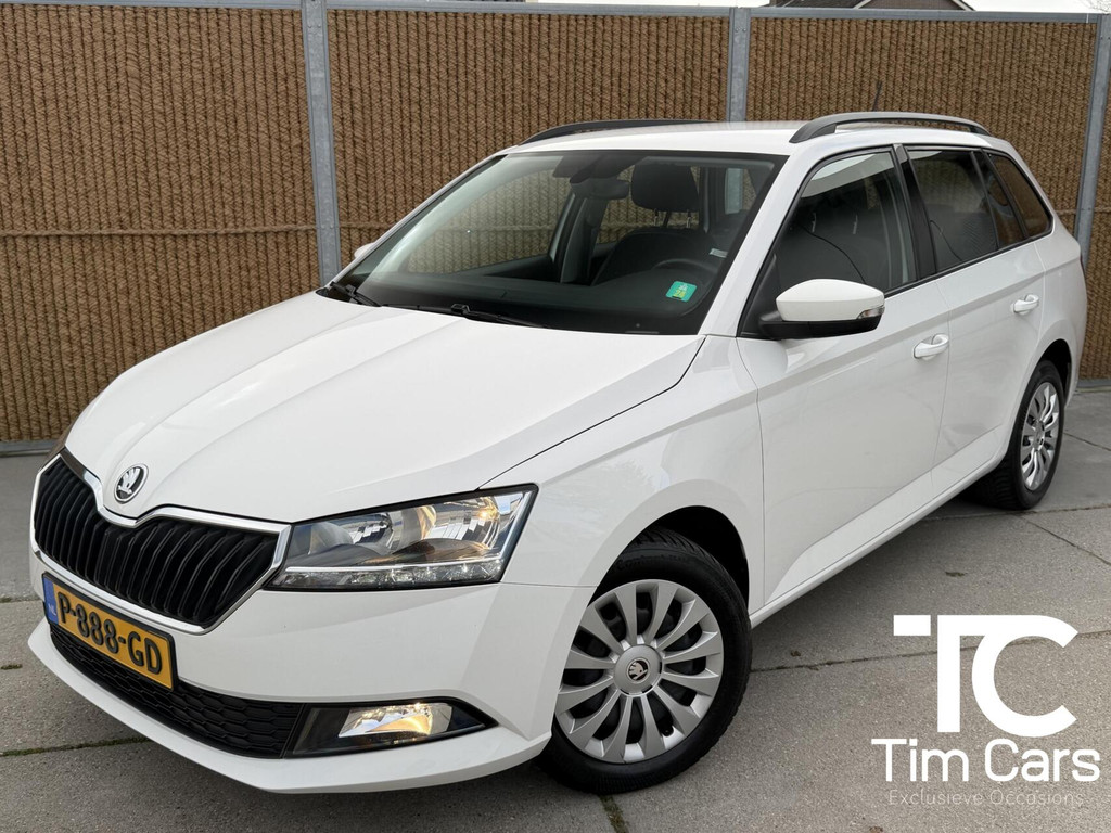 Škoda Fabia Combi 1.0 TSI Ambition Navigatiesysteem | Apple CarPlay/Android Auto Smartlink | Multifunctioneel stuurwiel | Cruise control | Airconditioning | DAB ontvangst | Parkeersensoren achter 53010072-0.jpg | Timcars.nl