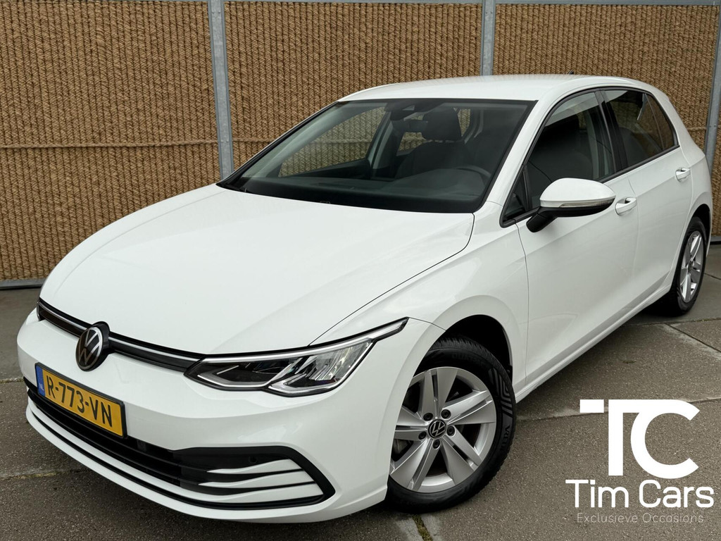Volkswagen Golf 1.0 TSI Life Business Stoel- en stuurverwarming | LED verlichting | Adaptieve cruise control | Climate control | Navigatiesysteem | Ergoactive bestuurdersstoel | DAB | Parkeersensoren voor en achter 53472899-0.jpg | Timcars.nl