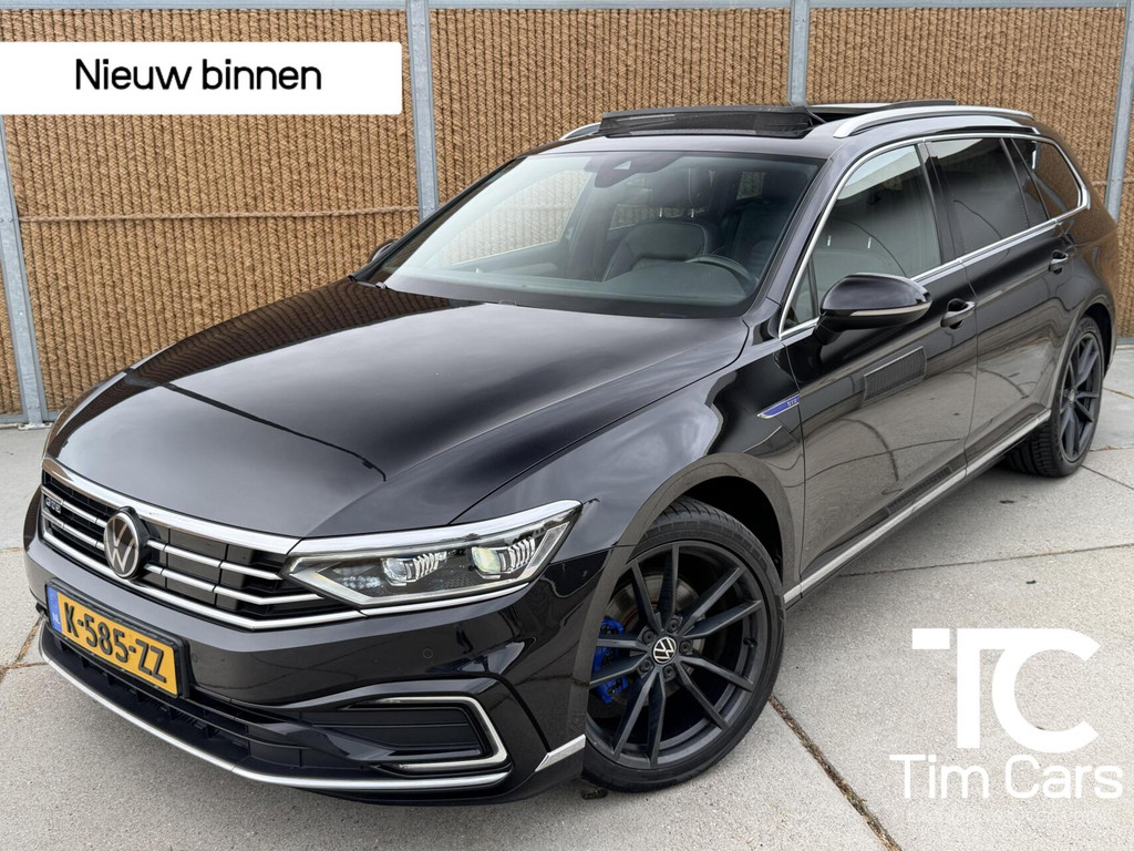 Volkswagen Passat Variant 1.4 TSI PHEV GTE Business Automaat | Leren bekleding | Panoramadak | Elektrisch verstelbare voorstoelen | Trekhaak uitklapbaar | Stoelverwarming | Adaptieve cruise control | Achteruitrijcamera 54091793-0.jpg | Timcars.nl