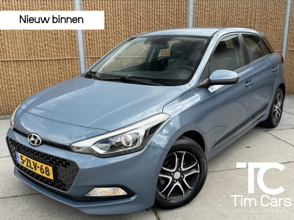 Hyundai i20 1.2 HP i-Motion Comfort Trekhaak | Climate control | Rijstrooksensor | Cruise control | Lichtmetalen velgen | Elektrische ramen voor en achter | Elektrisch inklapbare spiegels | Parkeersensoren achter 54225996-0.jpg | Timcars.nl