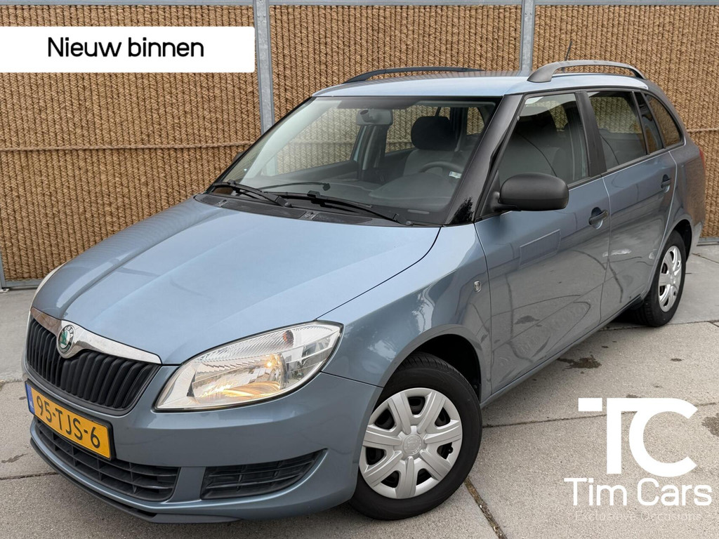 Škoda Fabia Combi 1.2-12V Fresh Airconditioning | Trekhaak | Elektrische ramen voor | Stuurbekrachtiging | Radio CD speler | Dakrails | Dealer onderhouden | NAP 54399609-0.jpg | Timcars.nl
