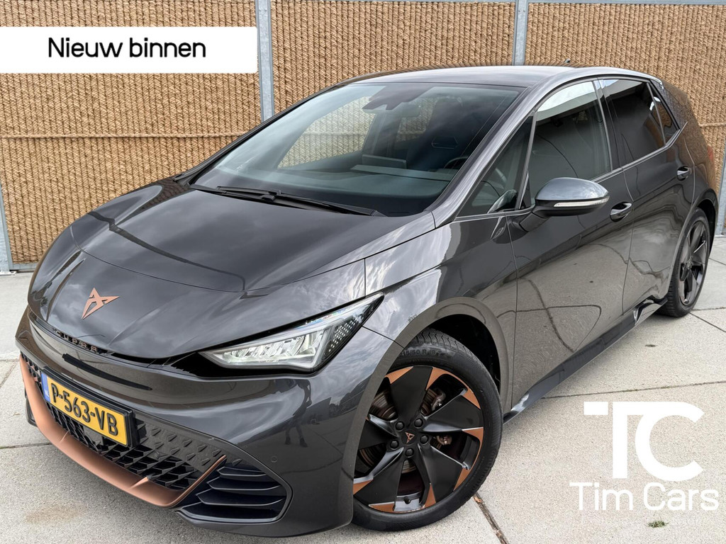 CUPRA Born Adrenaline One 62 kWh SoH 91,21% Stuur en- stoelverwarming | LED verlichting | Apple CarPlay/Android Auto | Cruise control adaptief | Climate control | Parkeersensoren voor en achter | Achteruitrijcamera 54792421-0.jpg | Timcars.nl