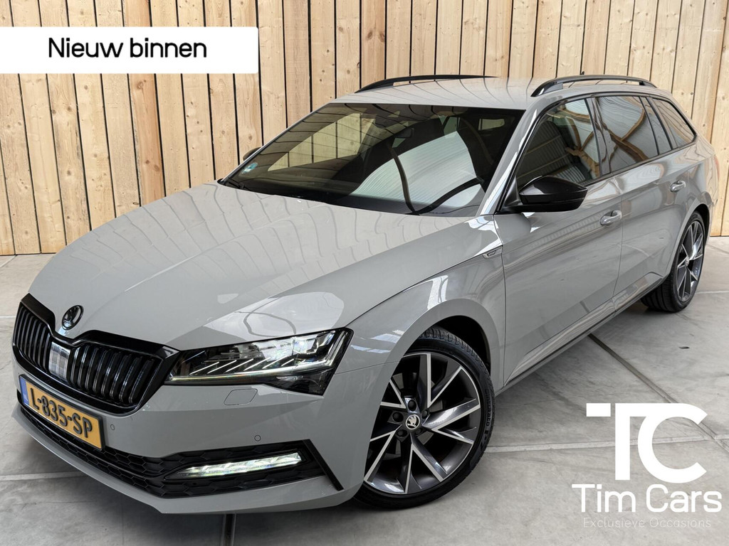 Škoda Superb Combi 1.5 TSI ACT Sportline Business Automaat | Stuurwiel, voorstoelen en achterbank verwarmd| LED verlichting | Adaptieve cruise control | Canton HiFi | Elektrisch bedienbare achterklep | Voorruitverwarming | Achteruitrijcamera 55712189-0.jpg | Timcars.nl
