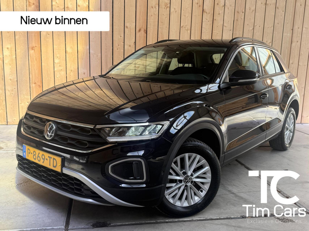 Volkswagen T-Roc 1.0 TSI Life Business Achteruitrijcamera | Apple CarPlay/Android Auto | Adaptieve cruise control | Climate control | DAB ontvangst | Digitale cockpit | LED koplampen | Voorstoelen verwarmd | Parkeersensoren voor en achter 56247944-0.jpg | Timcars.nl