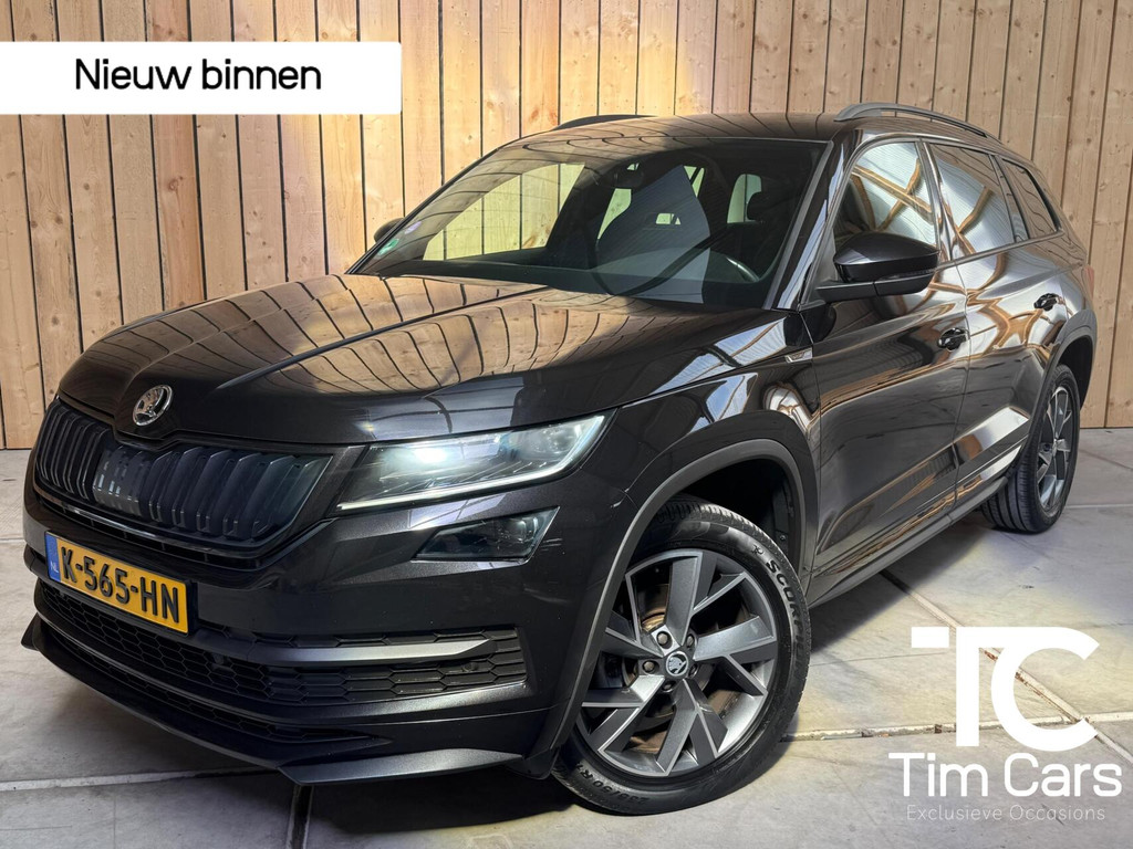 Škoda Kodiaq 1.5 TSI Sportline Business Automaat | Apple CarPlay/Android Auto | Climate & cruise control | DAB ontvanger | LED koplampen | Navigatiesysteem | Voorstoelen en achterbank verwarmd 56248192-0.jpg | Timcars.nl
