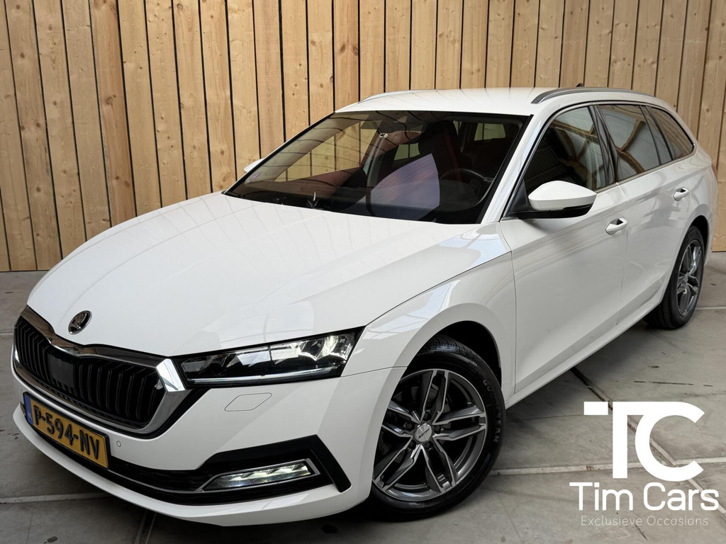 Škoda Octavia Combi 1.0 e-TSI Business Edition Plus Automaat | Achteruitrijcamera | Apple CarPlay/Android Auto | Adaptieve cruise control | Climate control | LED verlichting | Signaalkleur | Parkeersensoren voor en achter 56284971-0.jpg | Timcars.nl