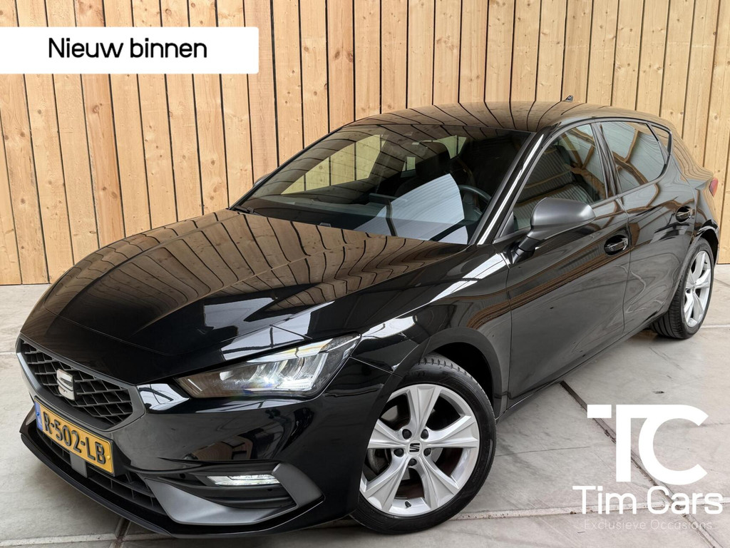 SEAT Leon 1.0 TSI FR Business Apple CarPlay/Android Auto | Cruise & climate control | DAB ontvanger | LED verlichting | Navigatiesysteem | Sfeerverlichting | Parkeersensoren achter 56857546-0.jpg | Timcars.nl