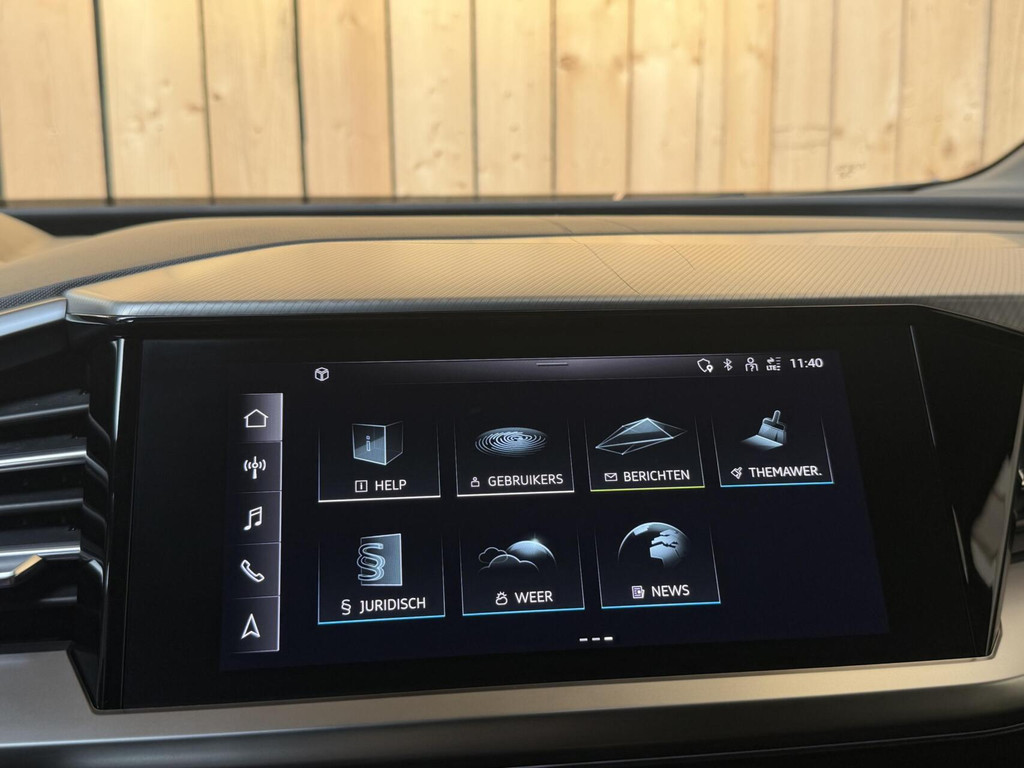 Audi Q4 e-tron 40 Launch edition Advanced 77 kWh SoH 91,95% Warmtepomp | Achteruitrijcamera | Adaptieve cruise control | Apple CarPlay/Android Auto | Climate control | Matrix LED | Navigatiesysteem | Voorstoelen verwarmd | Parkeersensoren 57062844-20.jpg | Timcars.nl