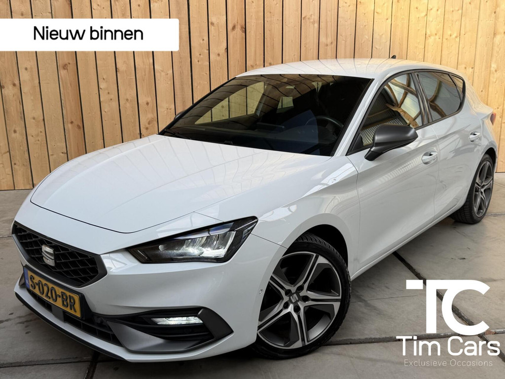 SEAT Leon 1.5 eTSI FR Business Apple CarPlay/Android Auto | Cruise & climate control | LED verlichting | Navigatiesysteem | Rijstrooksensor | Parkeersensoren voor en achter | Trekhaak uitklapbaar 57106054-0.jpg | Timcars.nl