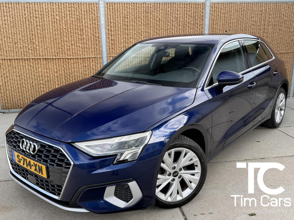 Audi A3 Sportback 30 TFSI Advanced edition Automaat | Sportstoelen met lendensteun | 17 inch lichtmetalen velgen | Navigatiesysteem | Apple CarPlay | LED verlichting | Cruise control en rijbaan assistent | Parkeersensoren achter 54729759-0.jpg | Timcars.nl