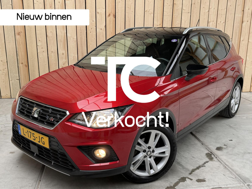 SEAT Arona 1.0 TSI FR Business Intense Apple CarPlay/Android Auto | Navigatiesysteem | Climate control | Cruise control | Dode hoek detectie | Parkeersensoren voor en achter | Achteruitrijcamera 55644128-0.jpg | Timcars.nl